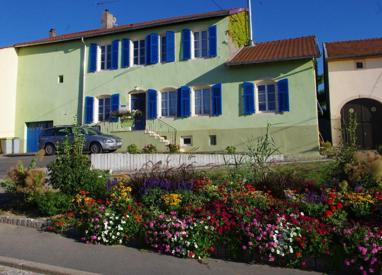 Chambres D'Hotes Au Presbytere Racrange Exterior photo